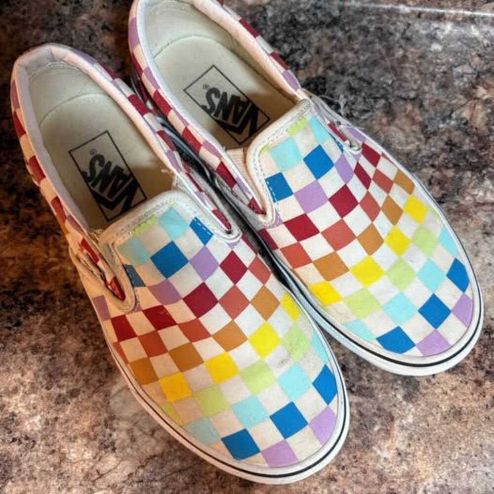 Vans rainbow checkered slip on shoes loafers men’s 4.5 women’s 6